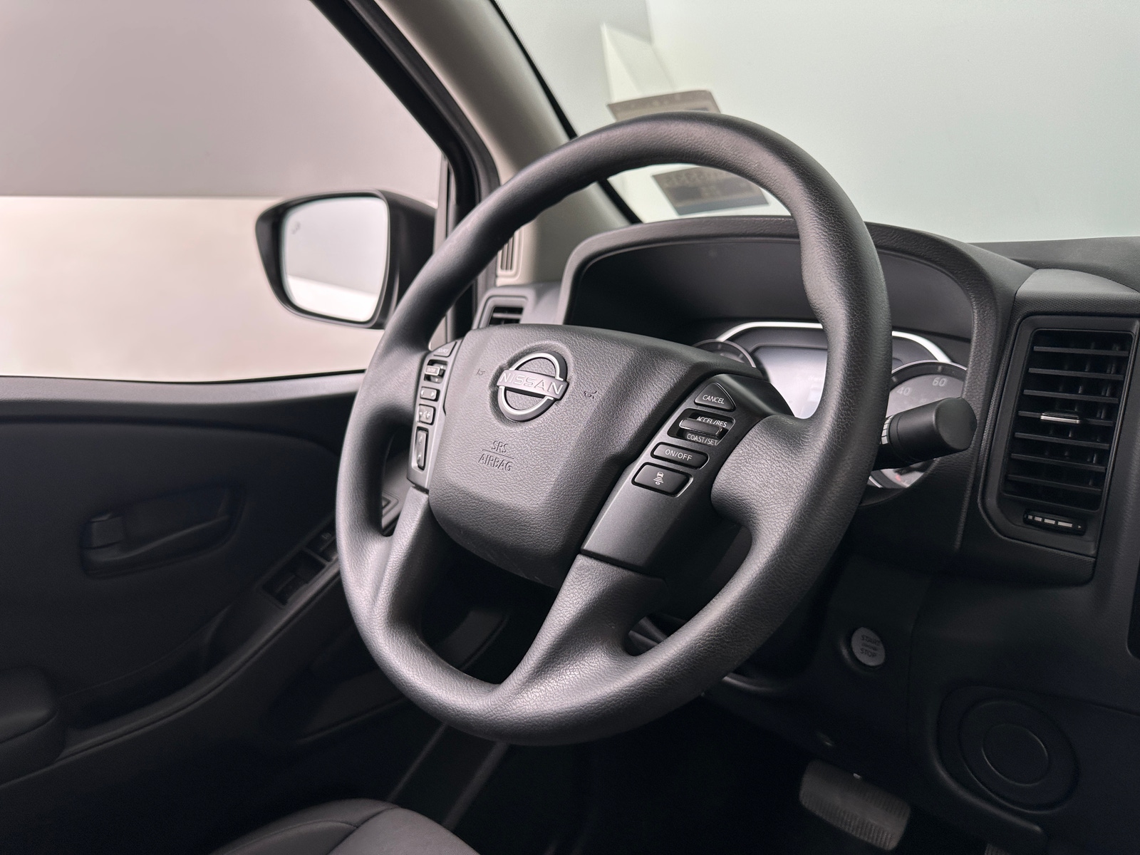Thumbnail: 2022 Nissan Frontier - 5