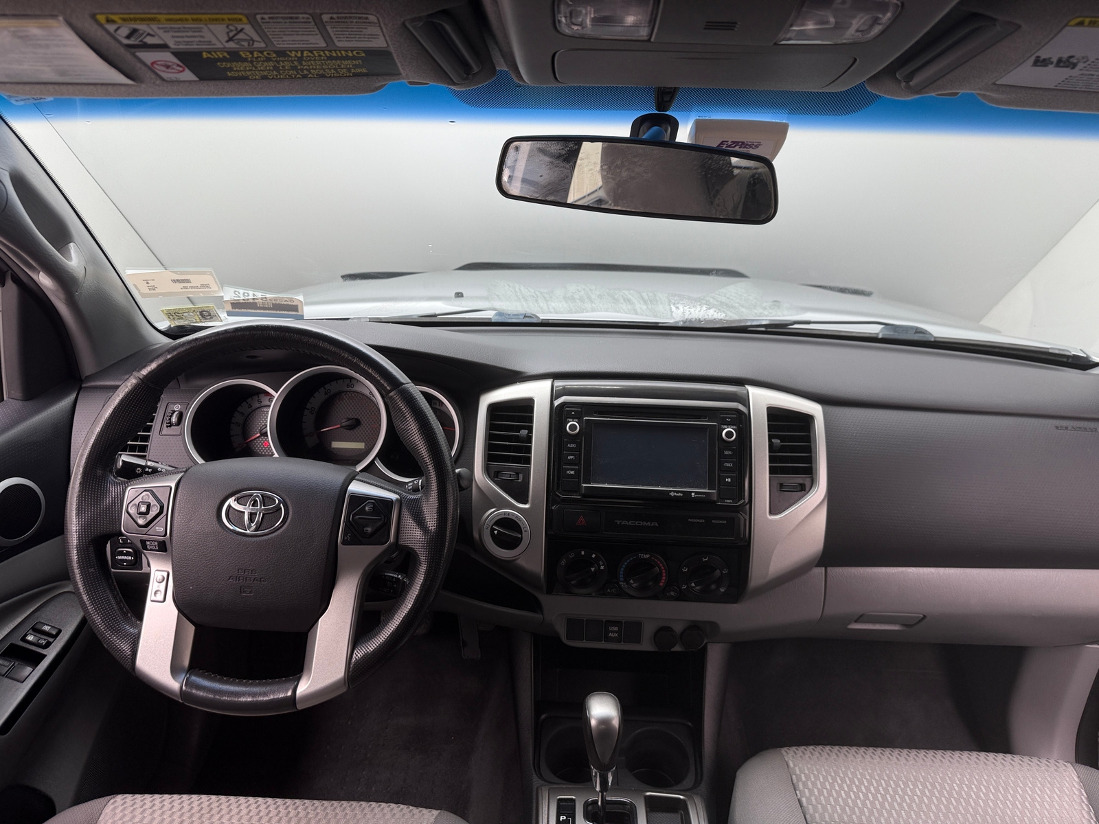 Thumbnail: 2015 Toyota Tacoma - 3