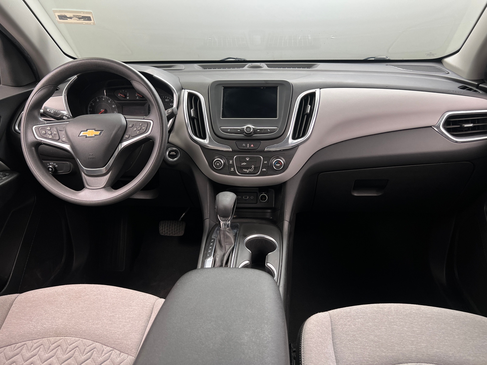 Thumbnail: 2022 Chevrolet Equinox - 3