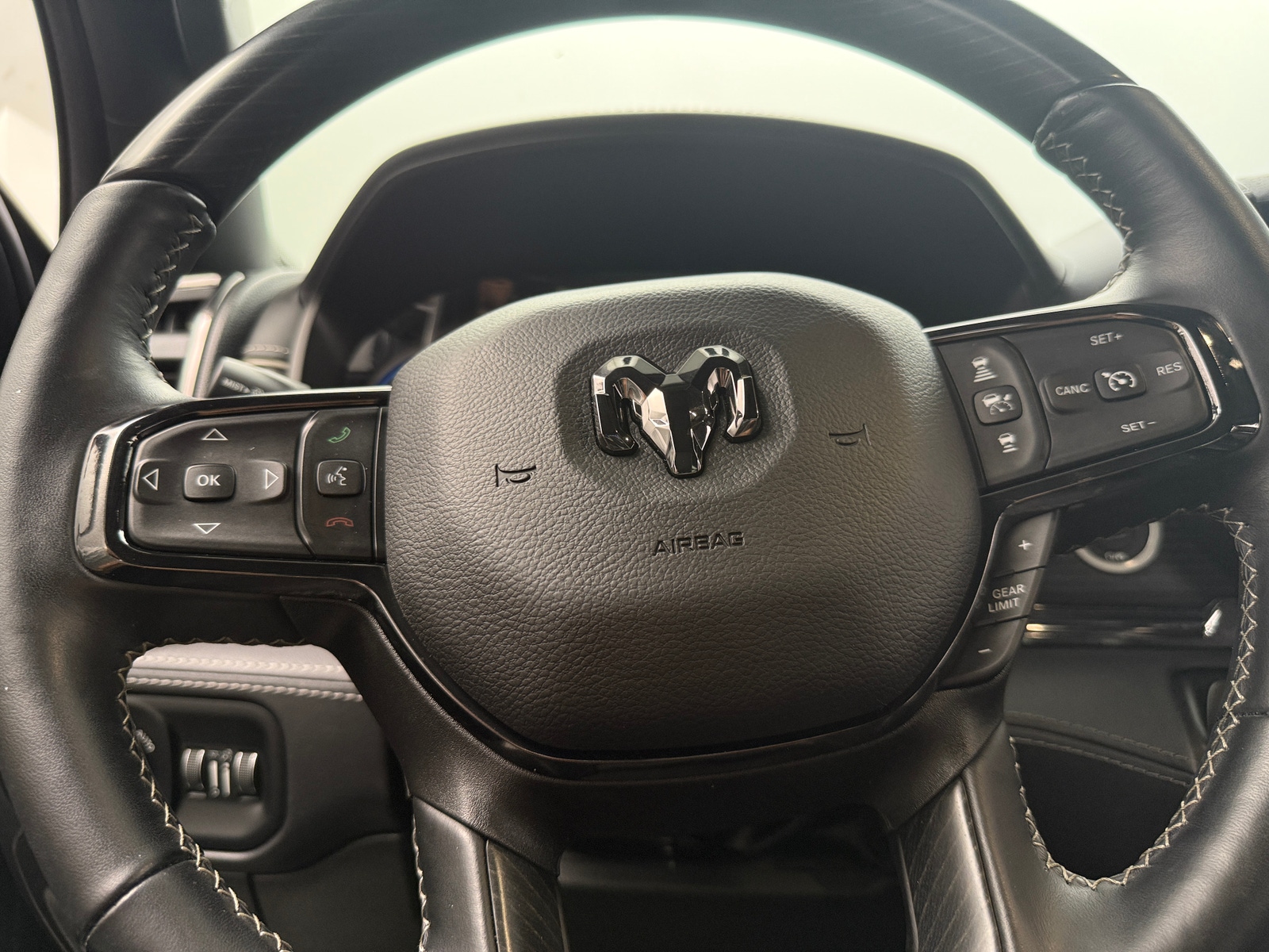 Thumbnail: 2022 RAM 1500 - 4