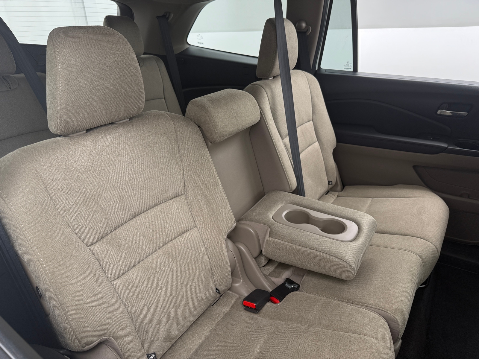 Thumbnail: 2019 Honda Pilot - 6