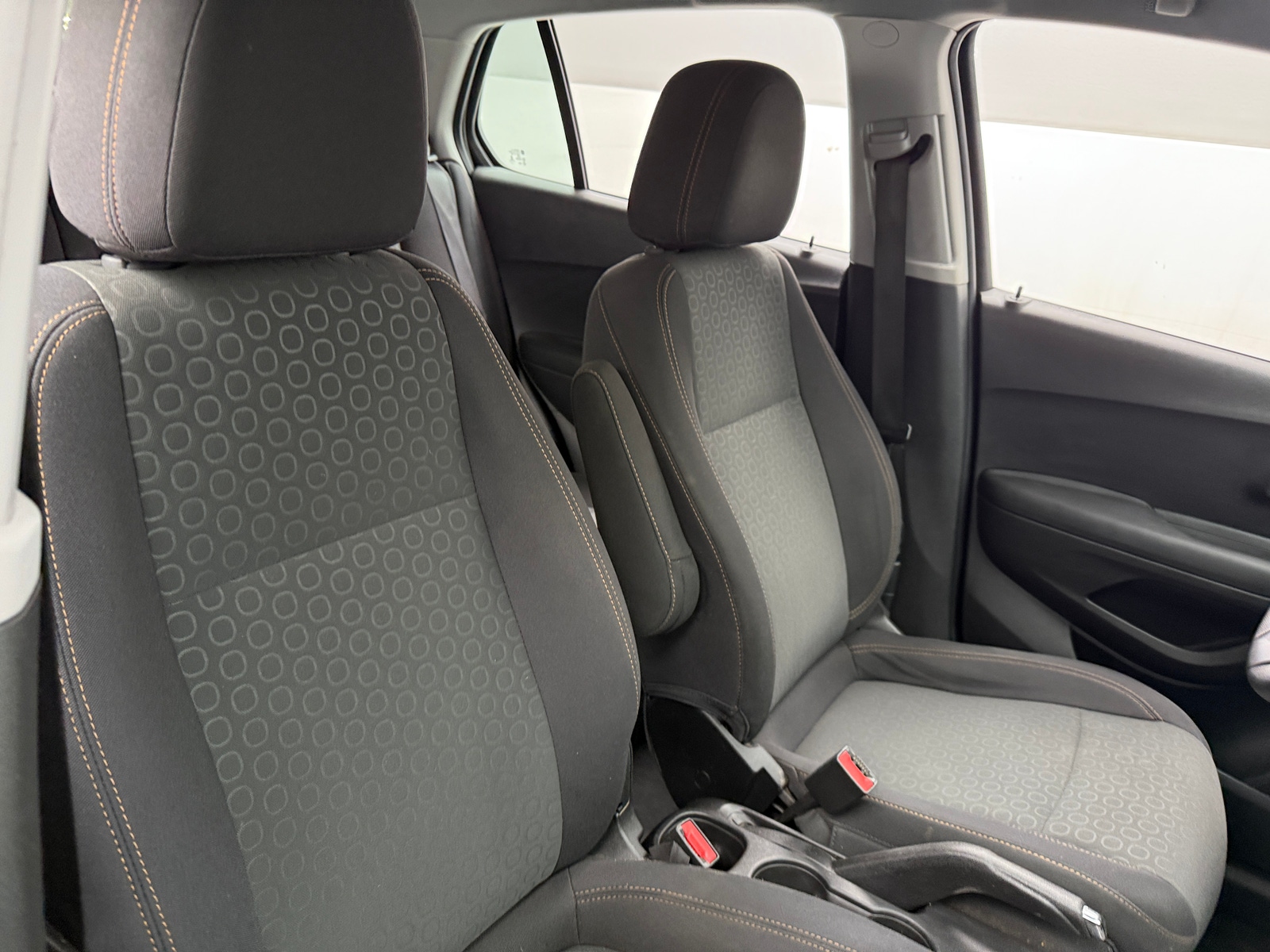 Thumbnail: 2020 Chevrolet Trax - 2