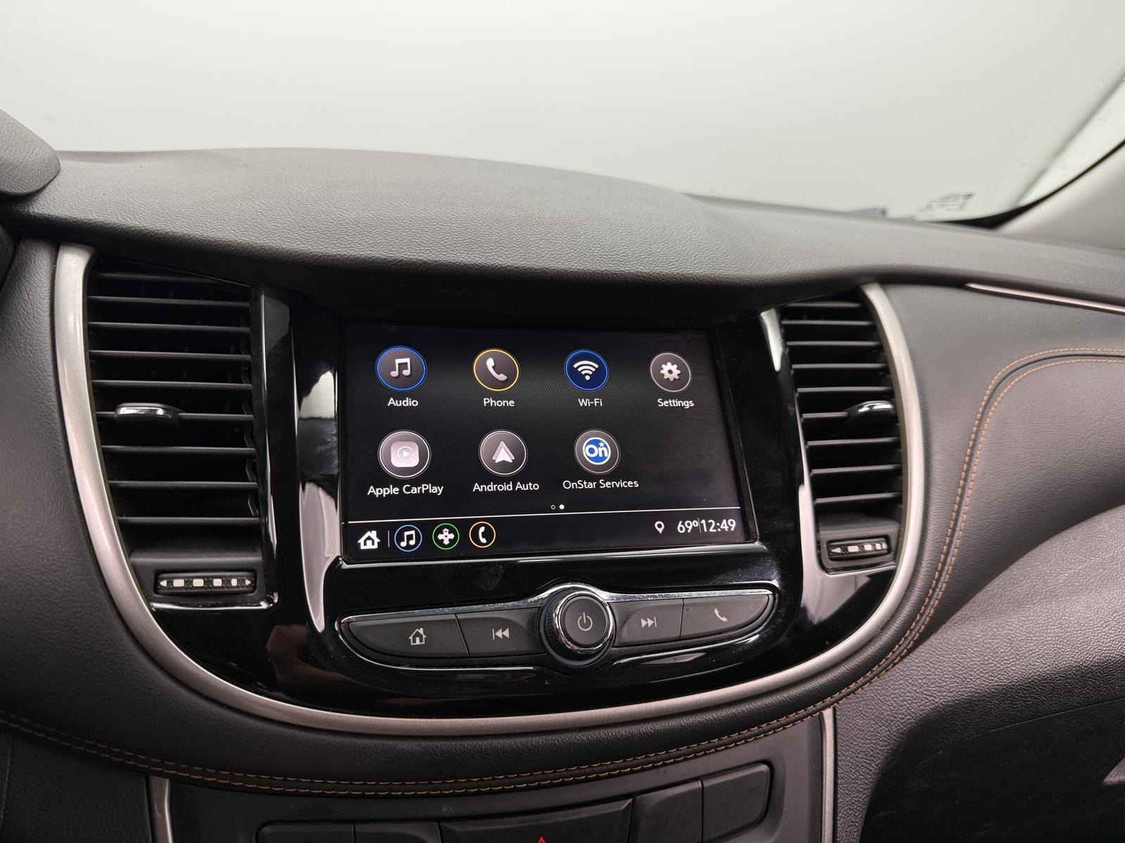 Thumbnail: 2020 Chevrolet Trax - 4