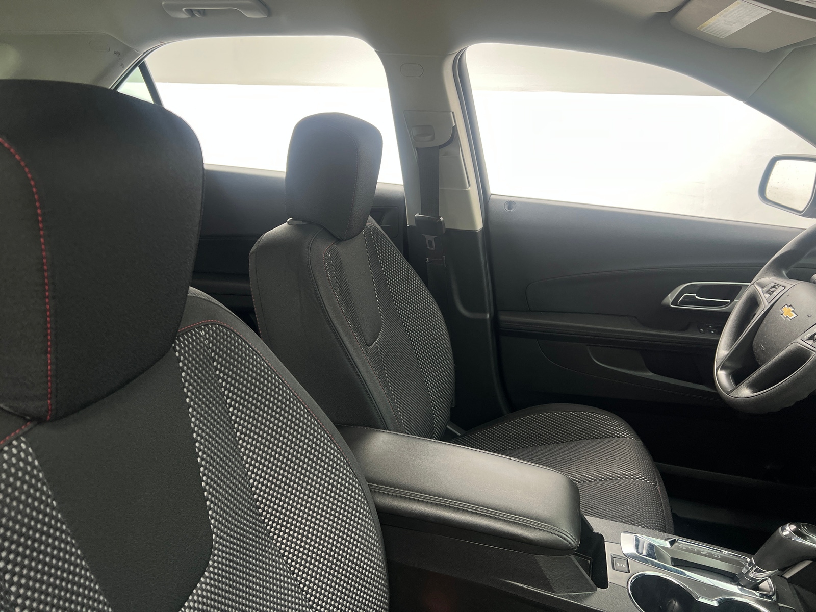 Thumbnail: 2017 Chevrolet Equinox - 2