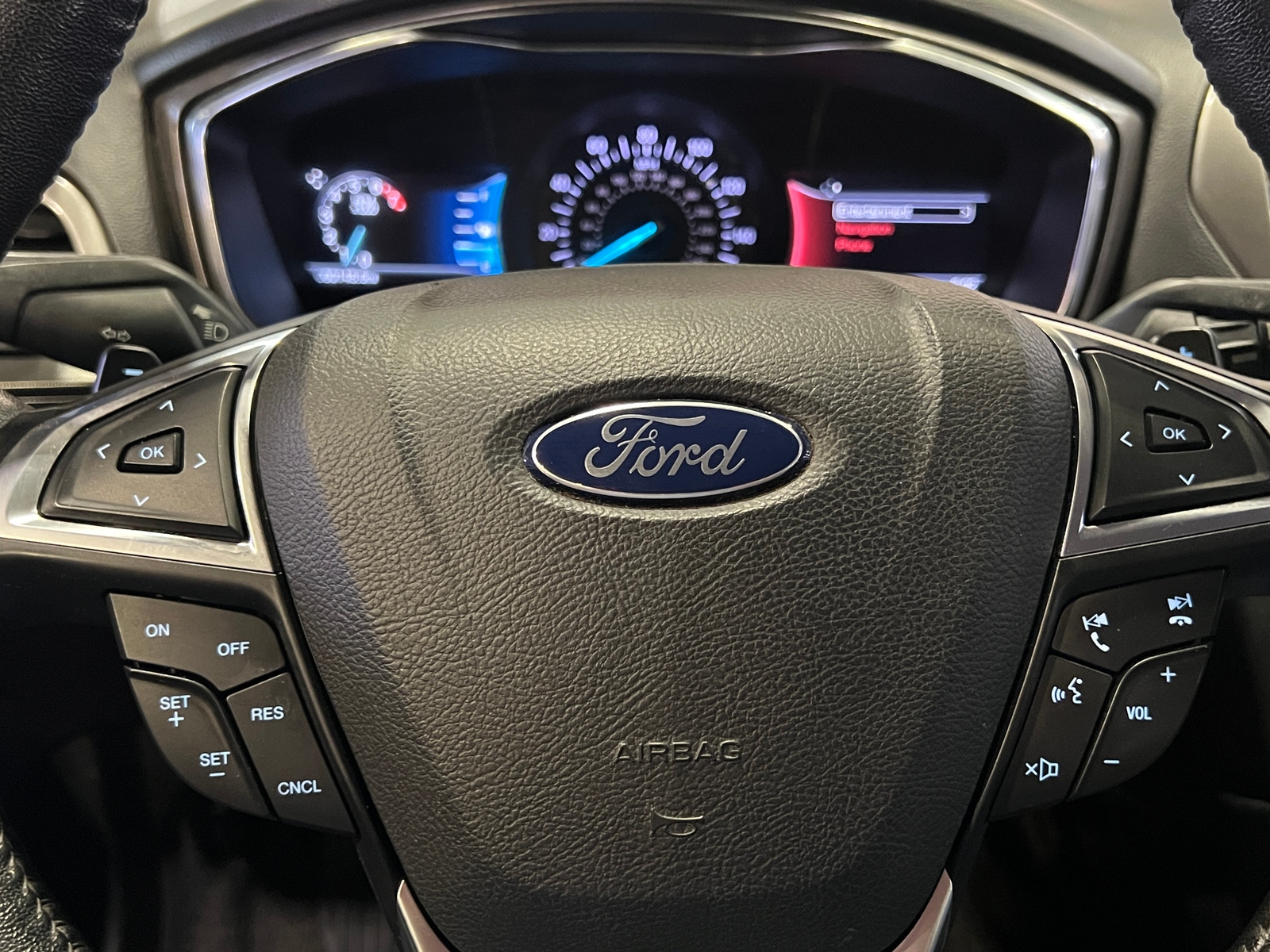 Thumbnail: 2017 Ford Fusion - 5