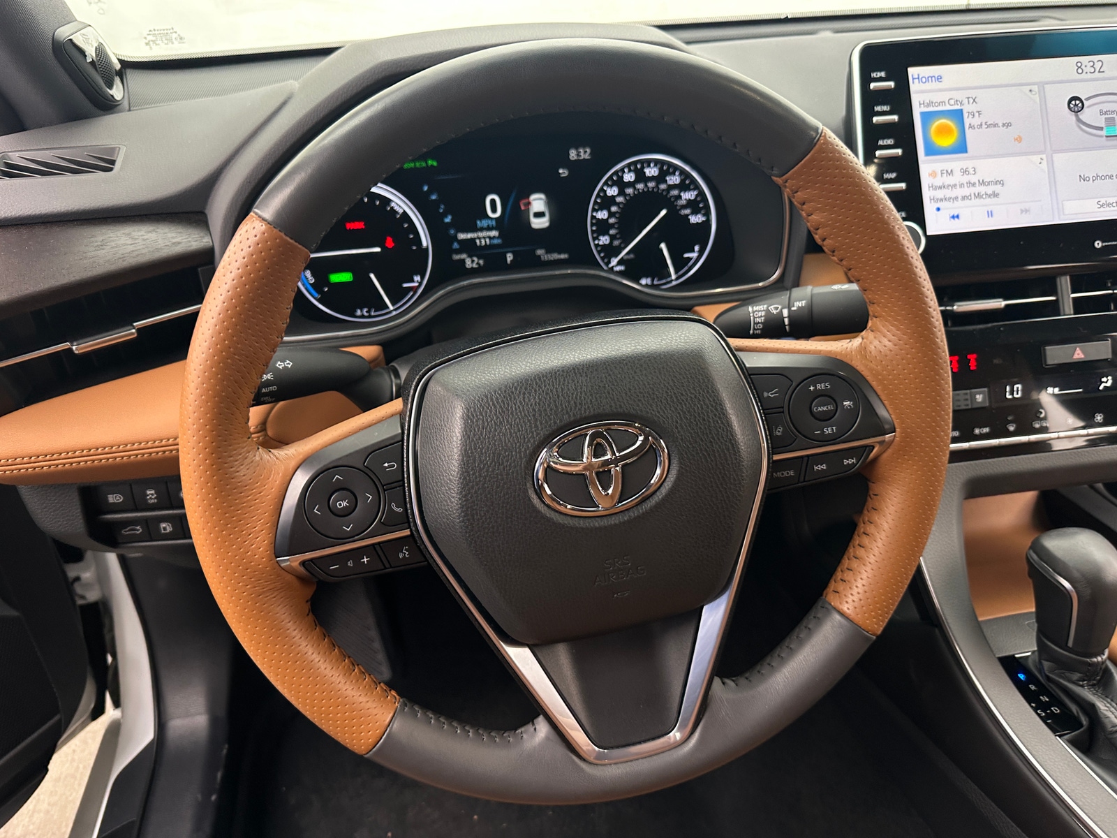 Thumbnail: 2020 Toyota Avalon - 4