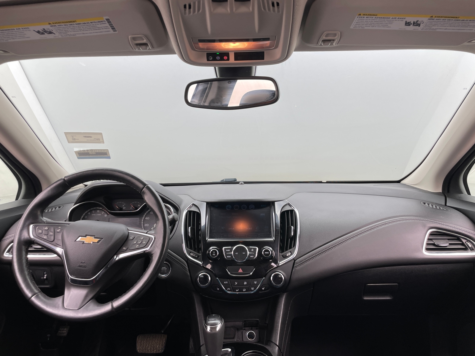 Thumbnail: 2018 Chevrolet Cruze - 2