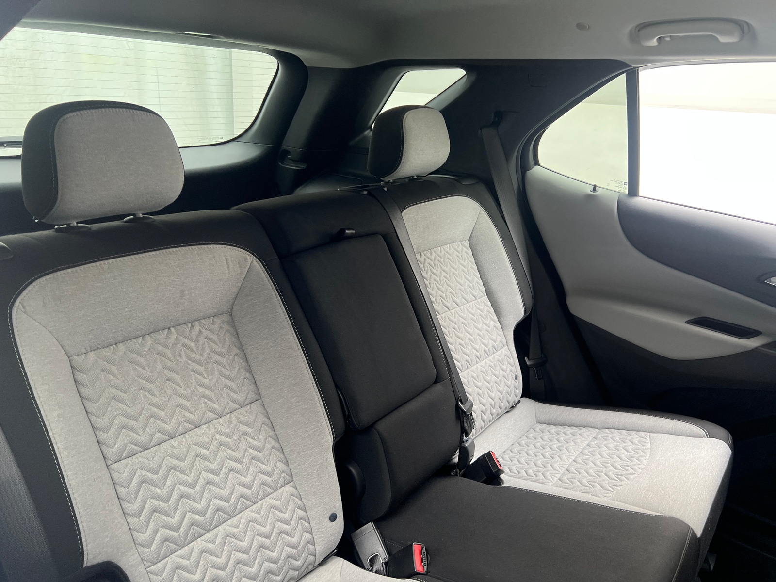Thumbnail: 2022 Chevrolet Equinox - 6