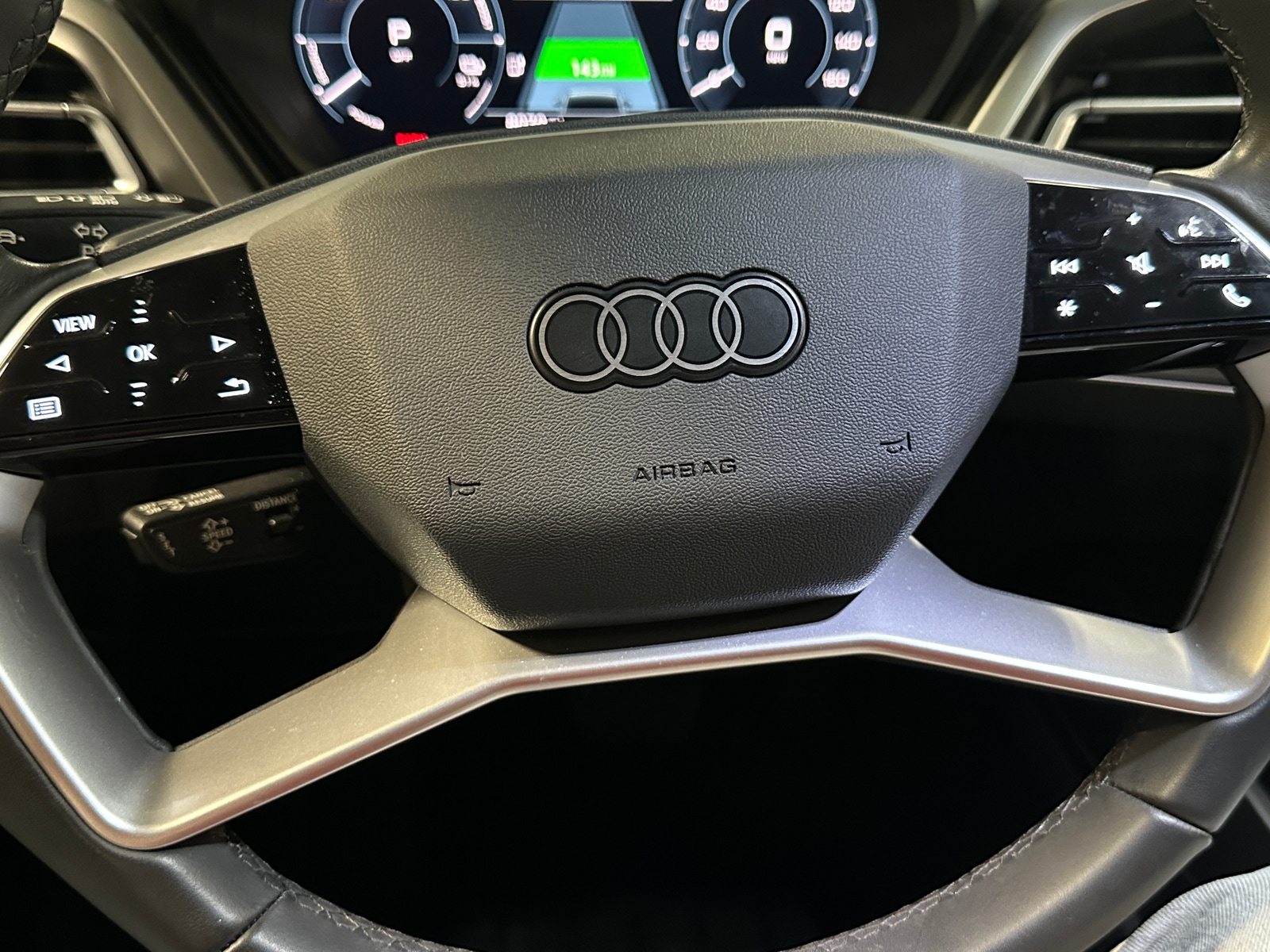 Thumbnail: 2024 Audi Q4 e-tron - 4