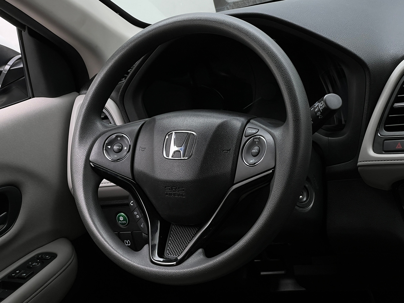 Thumbnail: 2017 Honda HR-V - 5