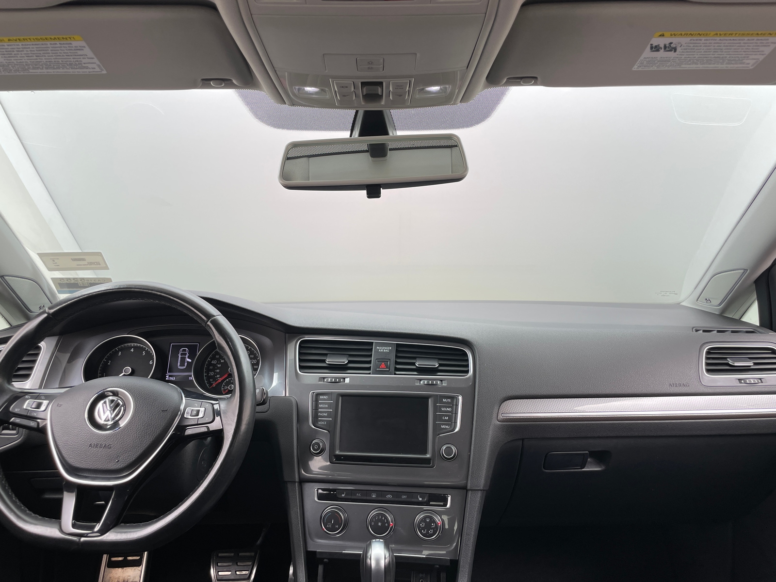 Thumbnail: 2017 Volkswagen Golf - 2