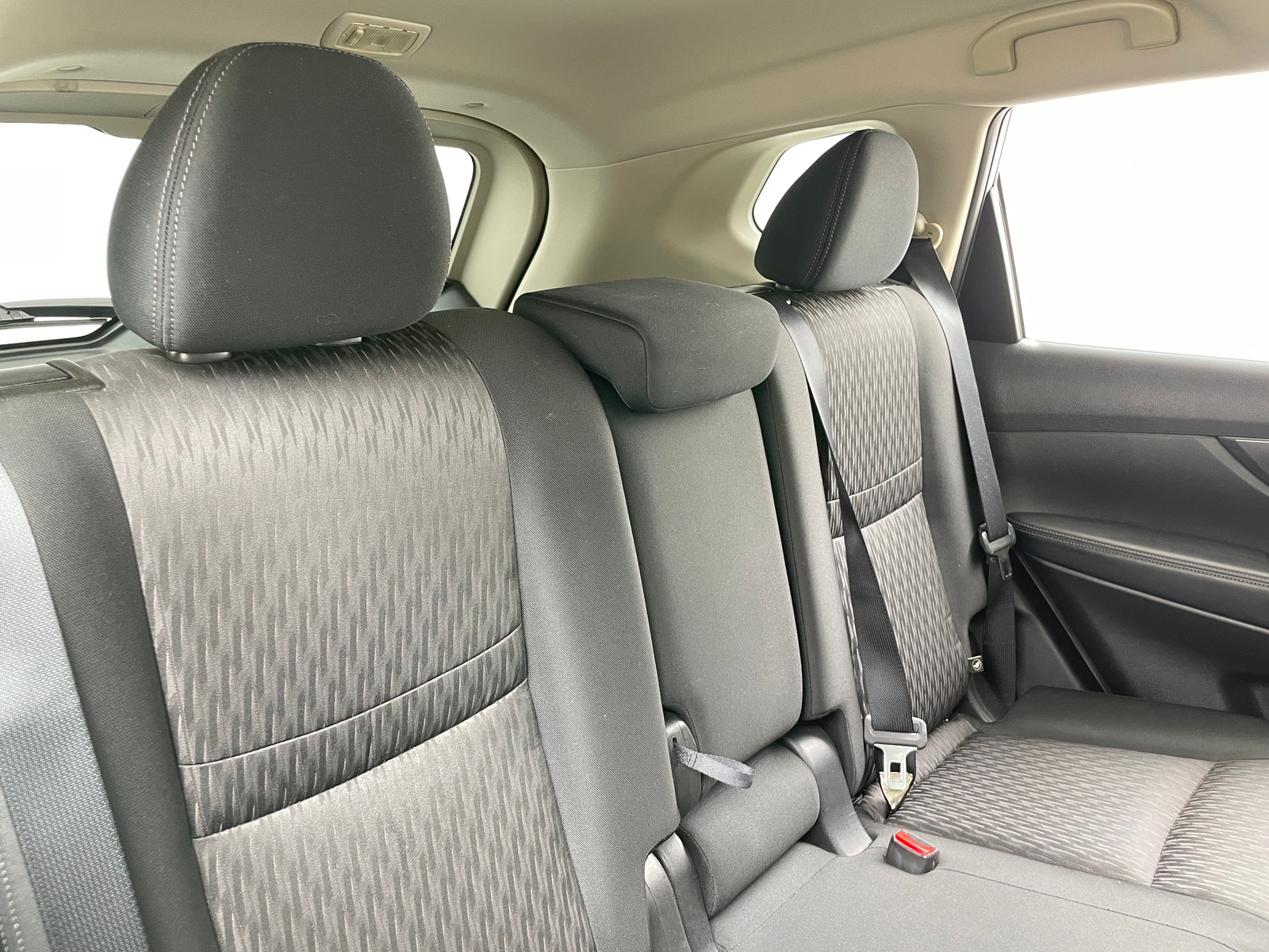 Thumbnail: 2019 Nissan Rogue - 6
