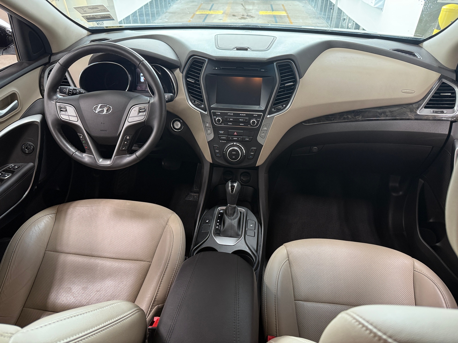 Thumbnail: 2017 Hyundai Santa Fe - 2