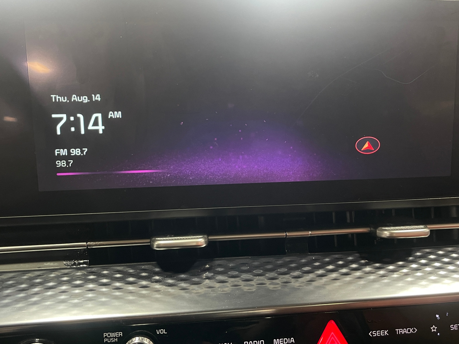 Thumbnail: 2023 Kia Carnival - 3