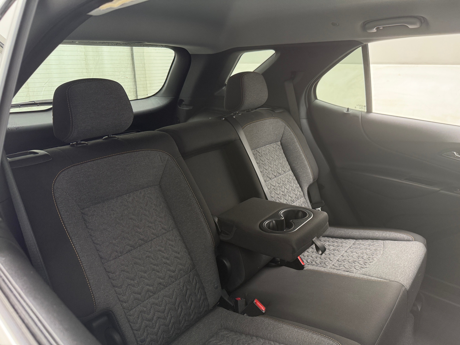 Thumbnail: 2022 Chevrolet Equinox - 6