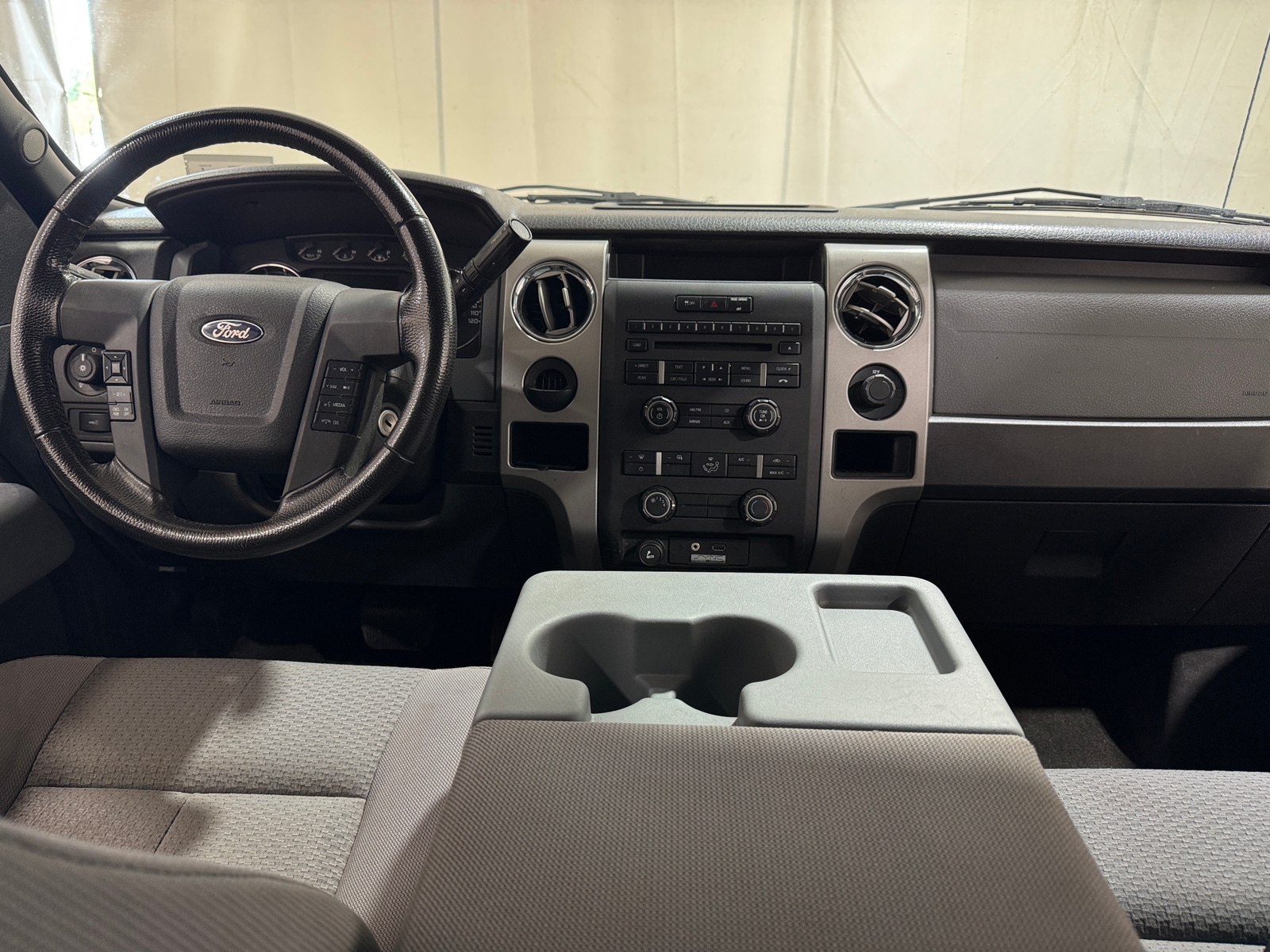 Thumbnail: 2012 Ford Econoline - 3