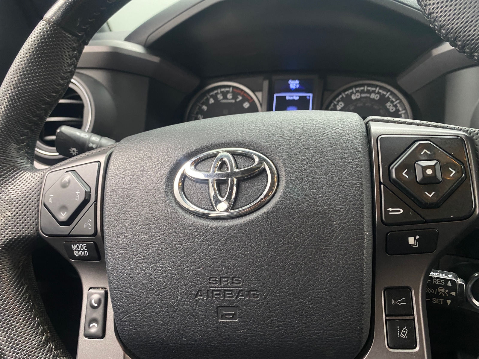 Thumbnail: 2020 Toyota Tacoma - 5