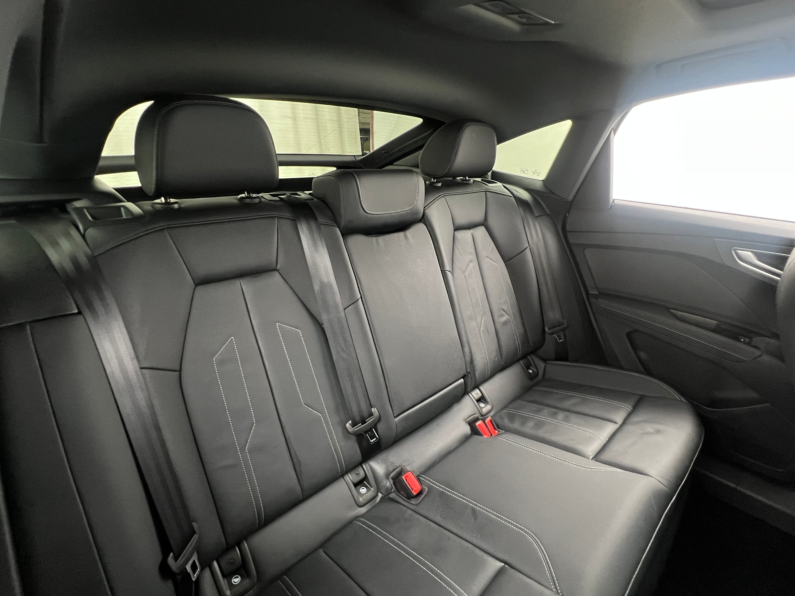 Thumbnail: 2023 Audi Q4 e-tron - 5