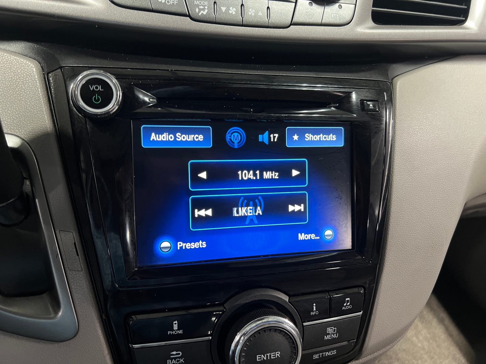 Thumbnail: 2016 Honda Odyssey - 3