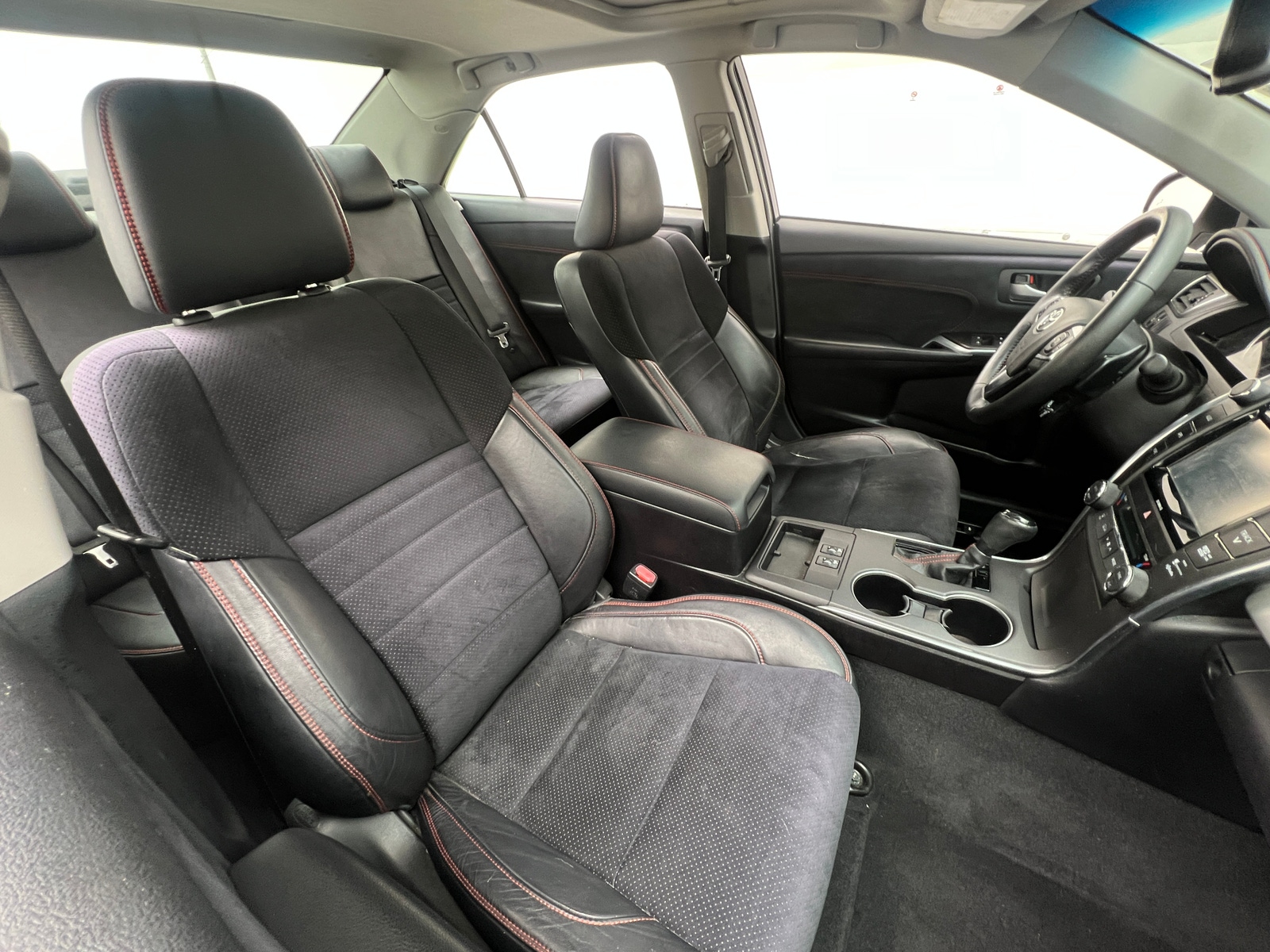 Thumbnail: 2016 Toyota Camry - 2