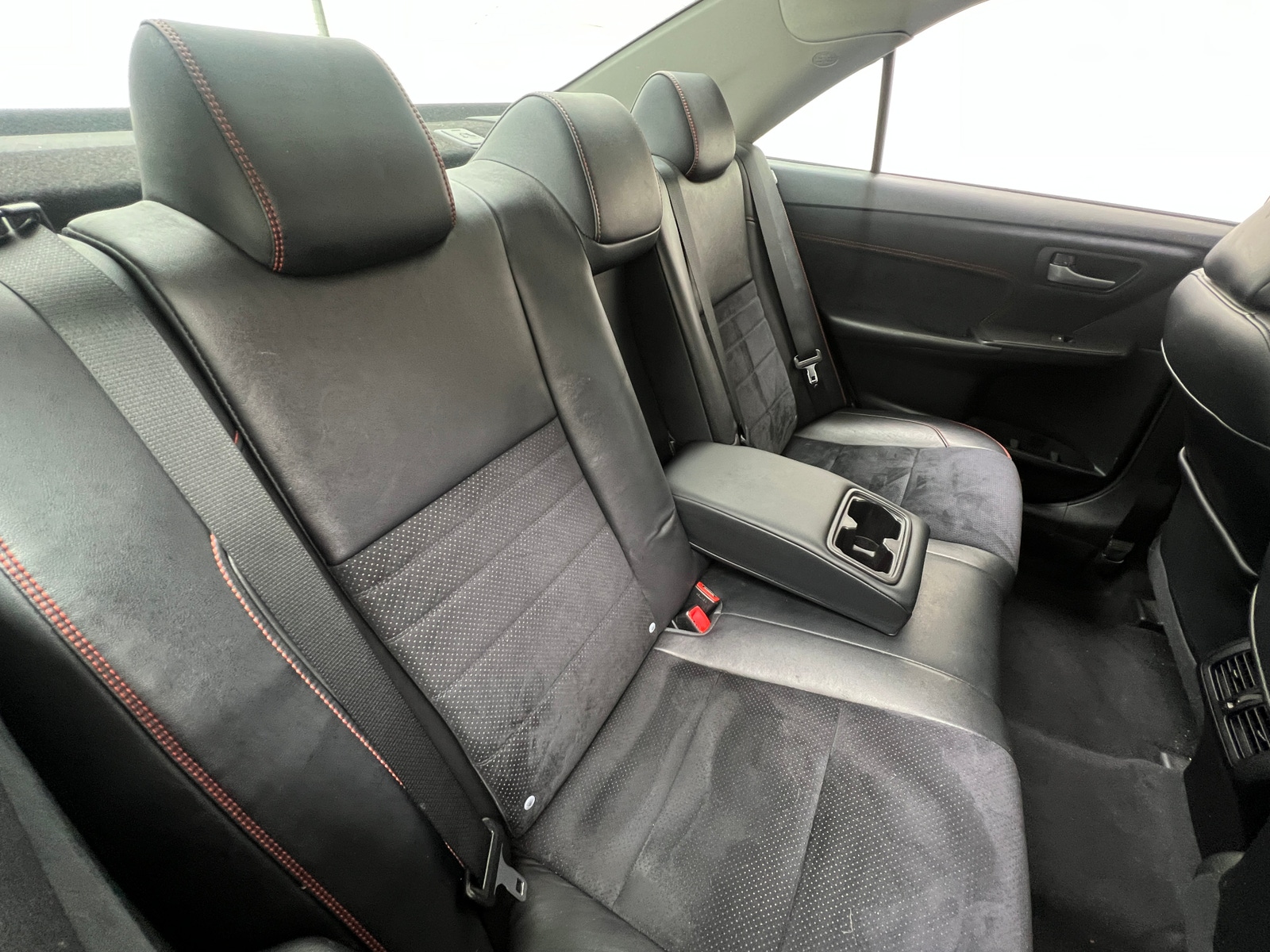 Thumbnail: 2016 Toyota Camry - 6