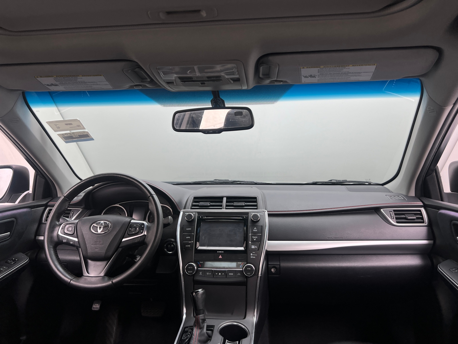 Thumbnail: 2016 Toyota Camry - 3