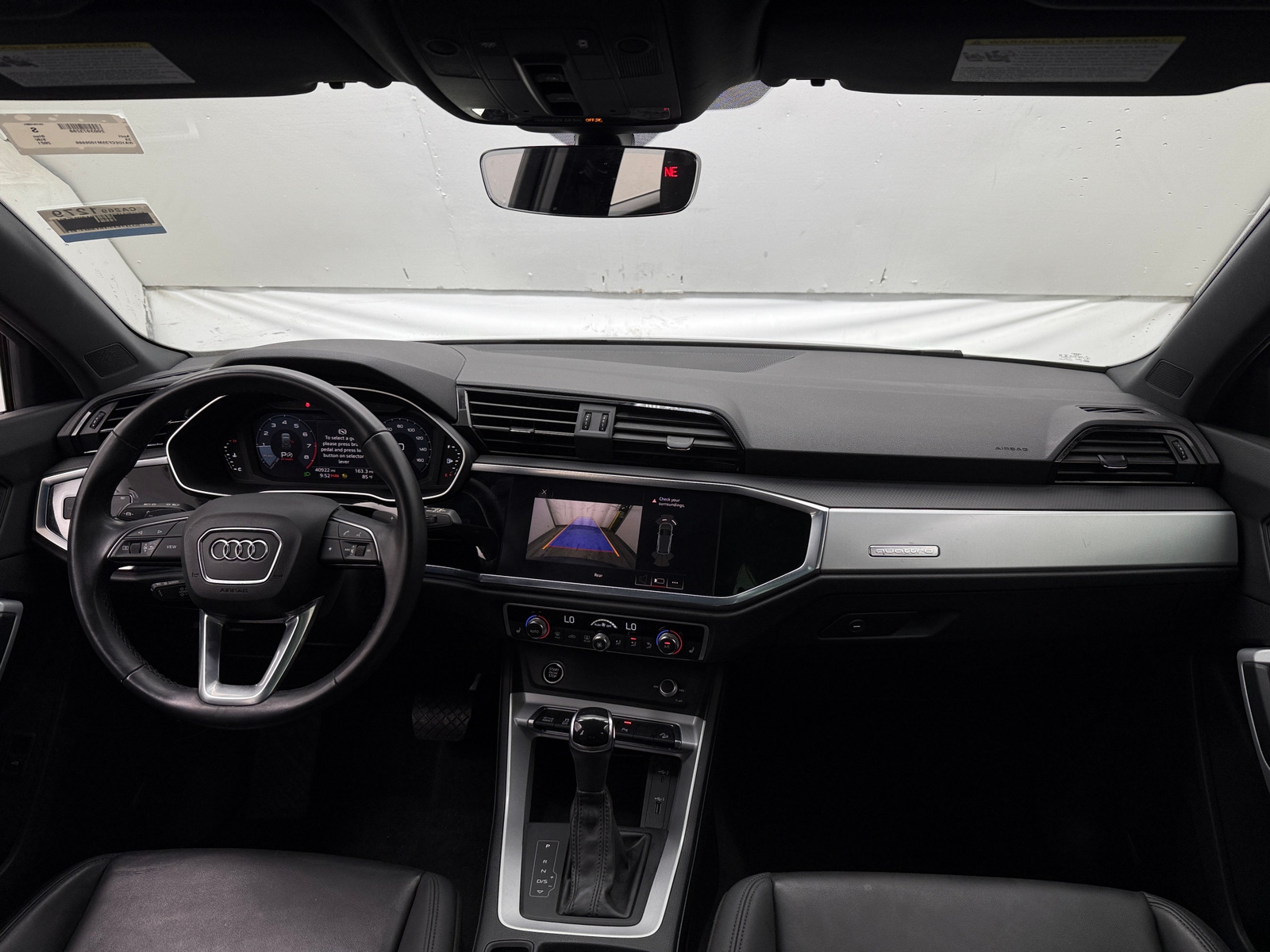 Thumbnail: 2021 Audi Q3 - 2