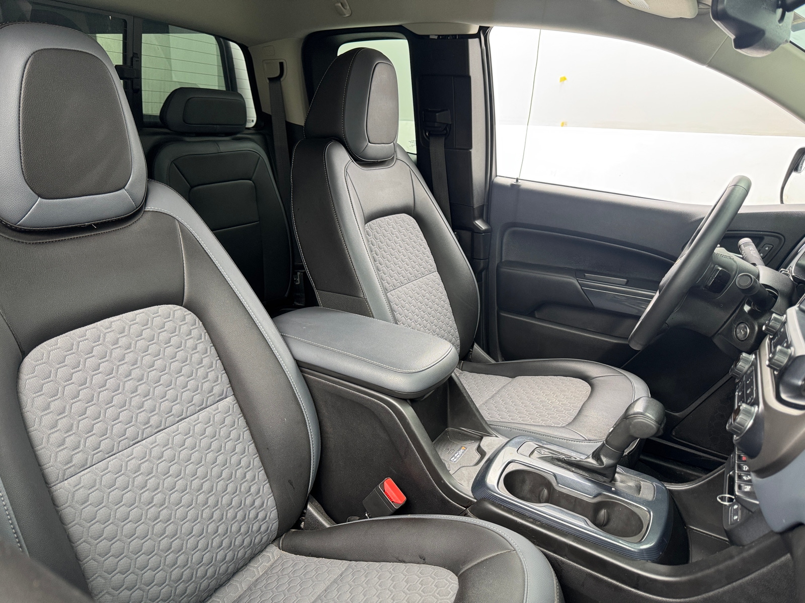 Thumbnail: 2019 Chevrolet Colorado - 2