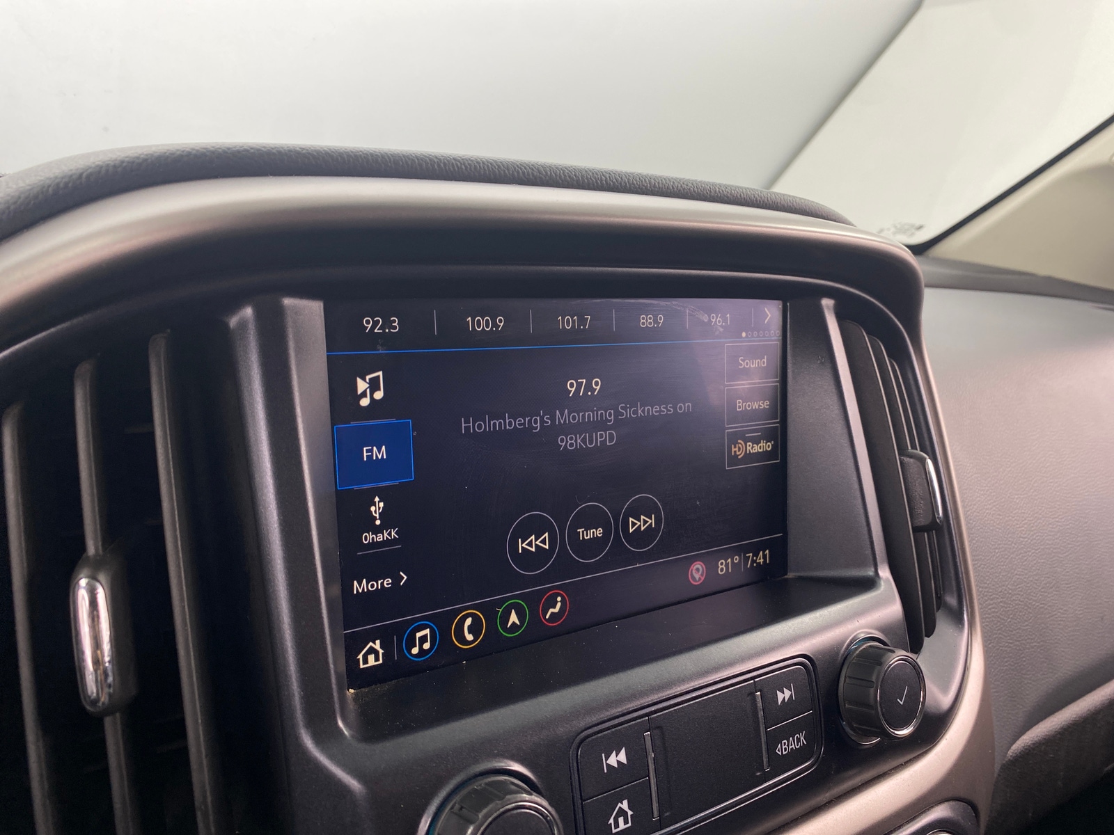 Thumbnail: 2019 Chevrolet Colorado - 4