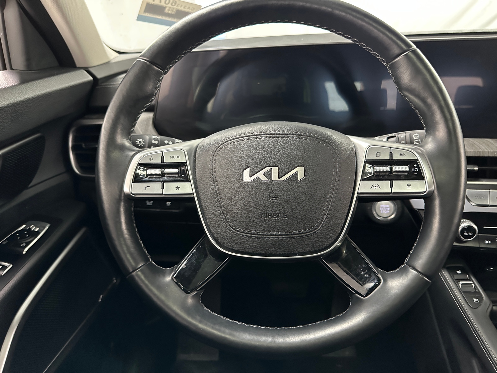 Thumbnail: 2024 Kia Telluride - 4
