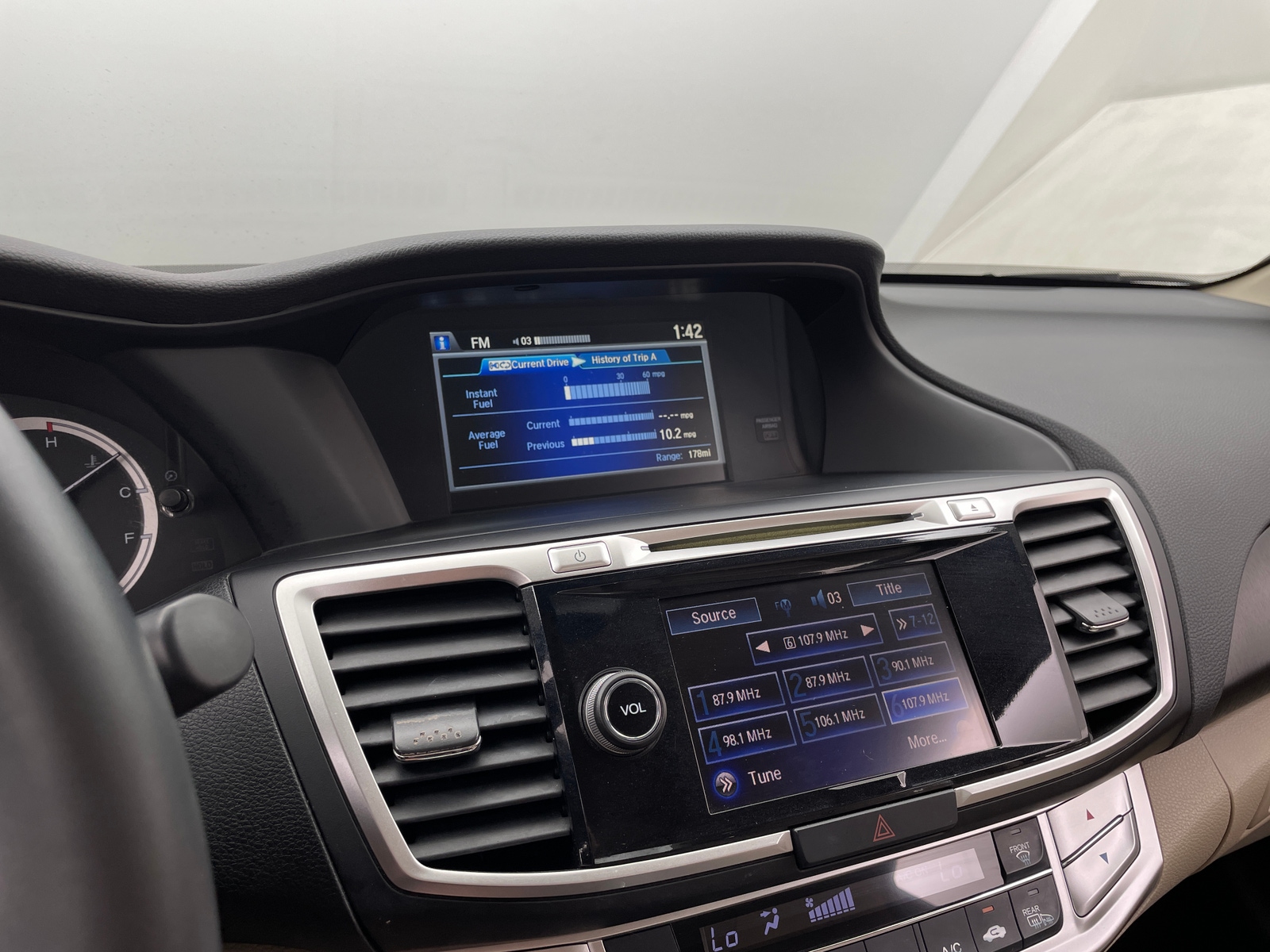 Thumbnail: 2015 Honda Accord - 3