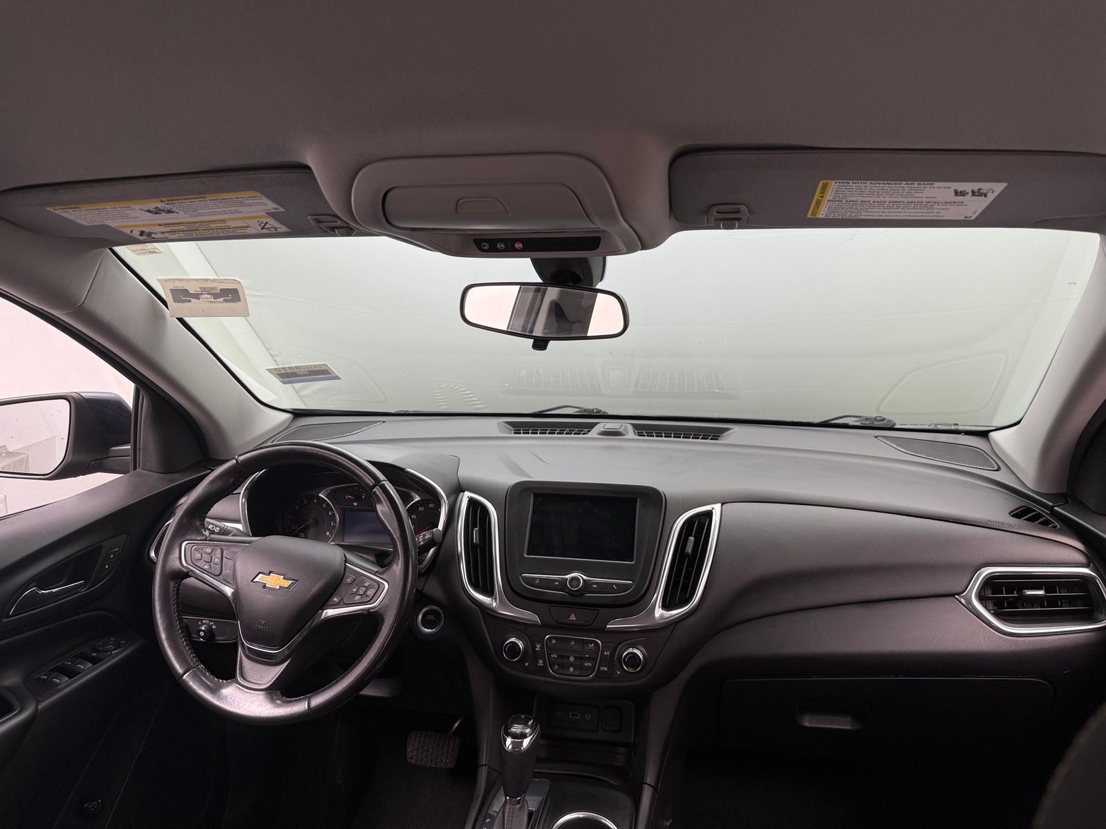 Thumbnail: 2019 Chevrolet Equinox - 3