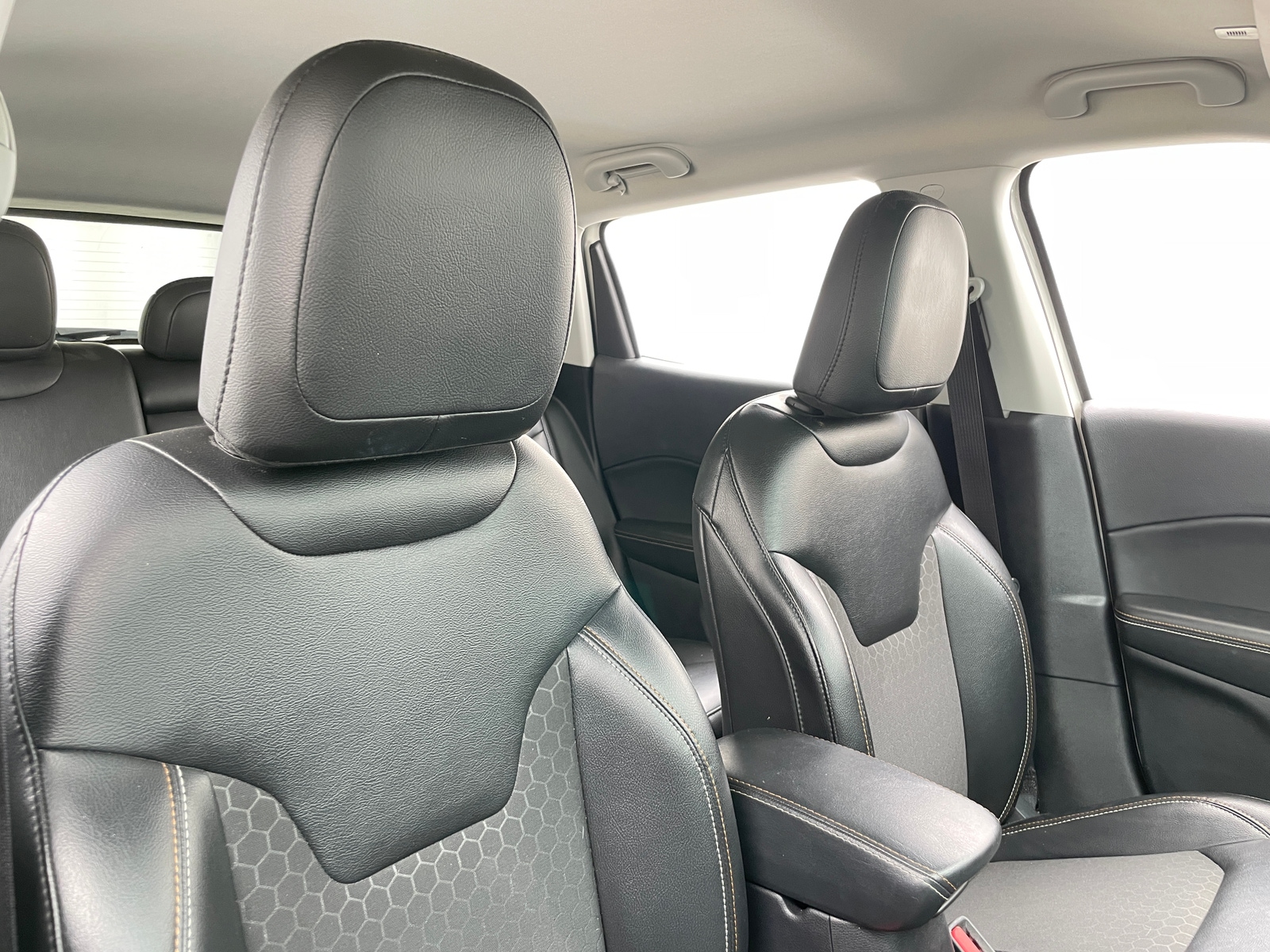 Thumbnail: 2019 Jeep Compass - 2