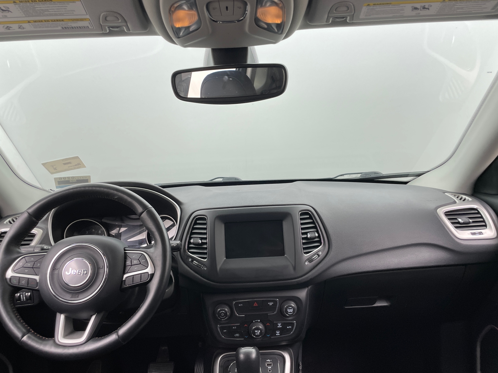 Thumbnail: 2019 Jeep Compass - 3