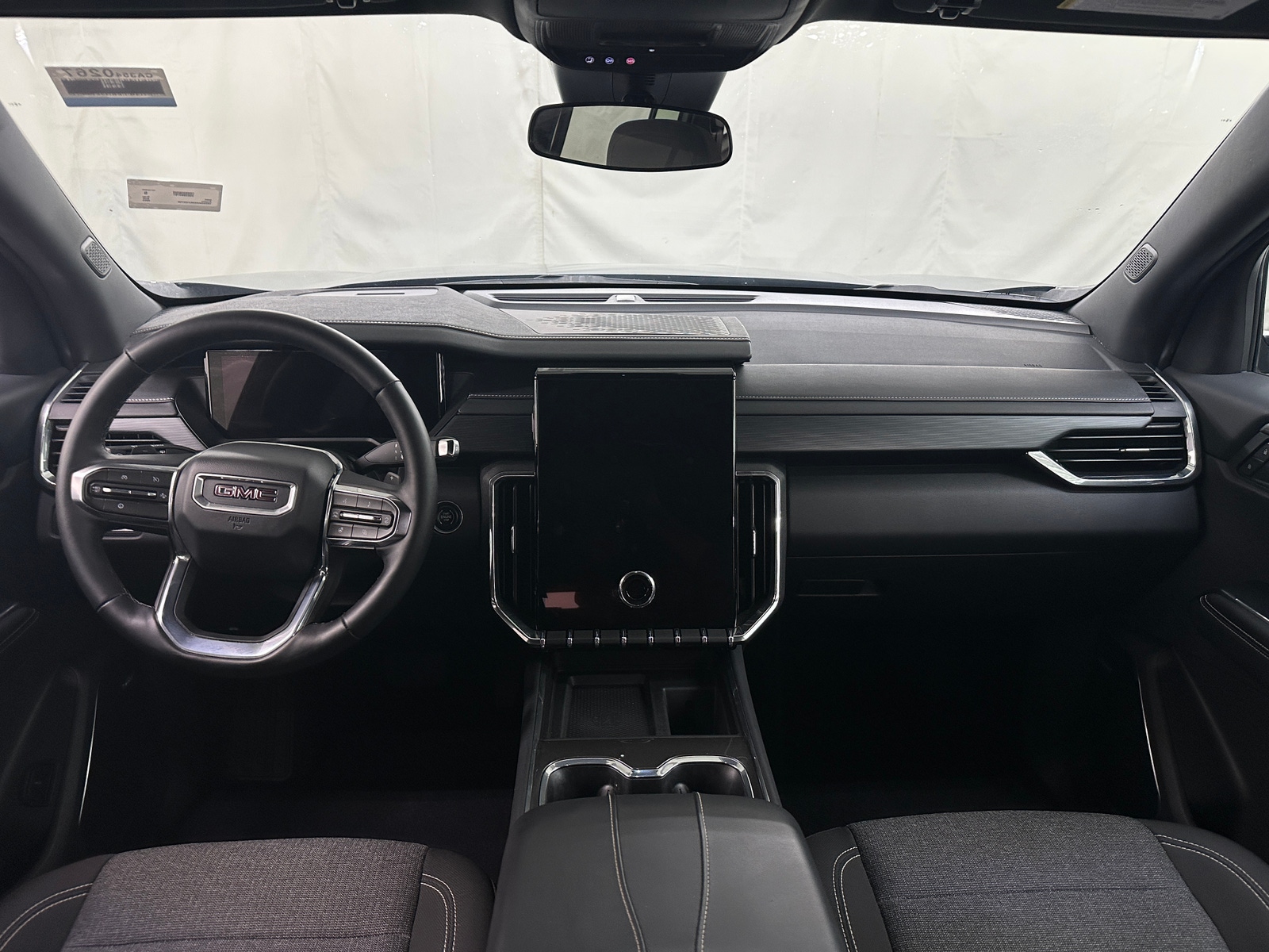 Thumbnail: 2025 GMC Acadia - 3