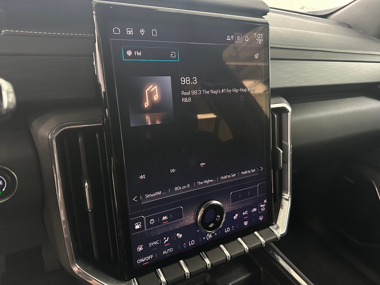 Thumbnail: 2025 GMC Acadia - 4