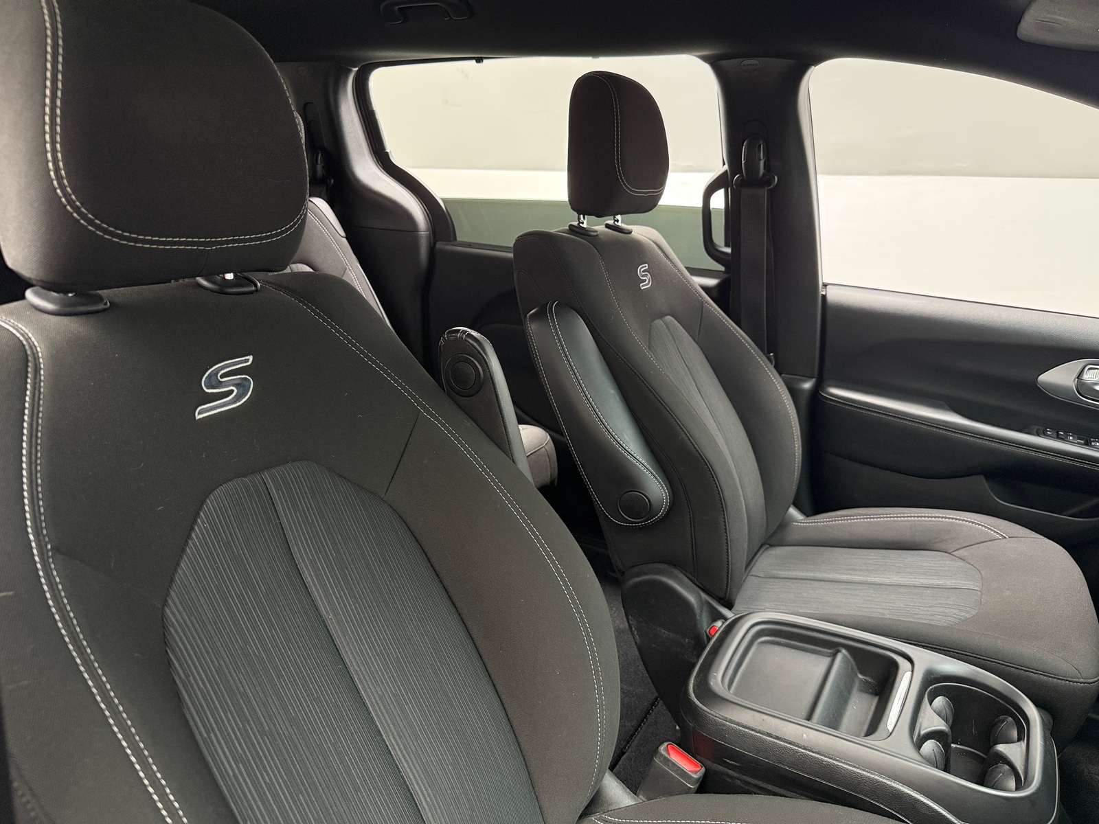 Thumbnail: 2020 Chrysler Pacifica - 2