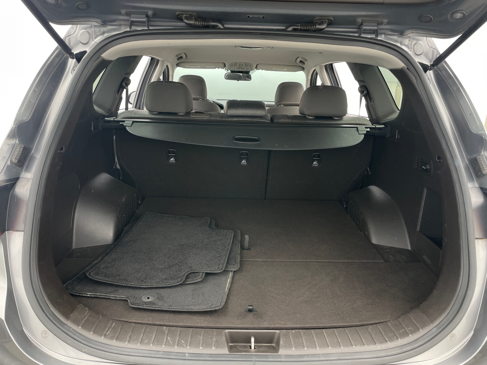 Thumbnail: 2019 Hyundai Santa Fe - 7