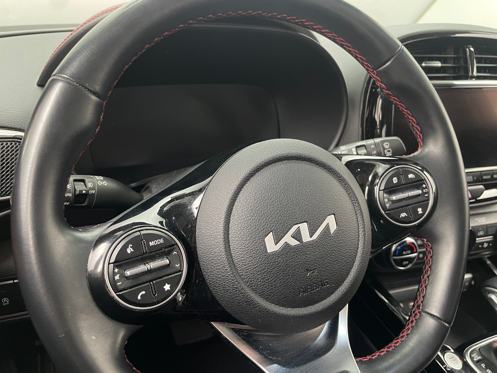 Thumbnail: 2023 Kia Soul - 5