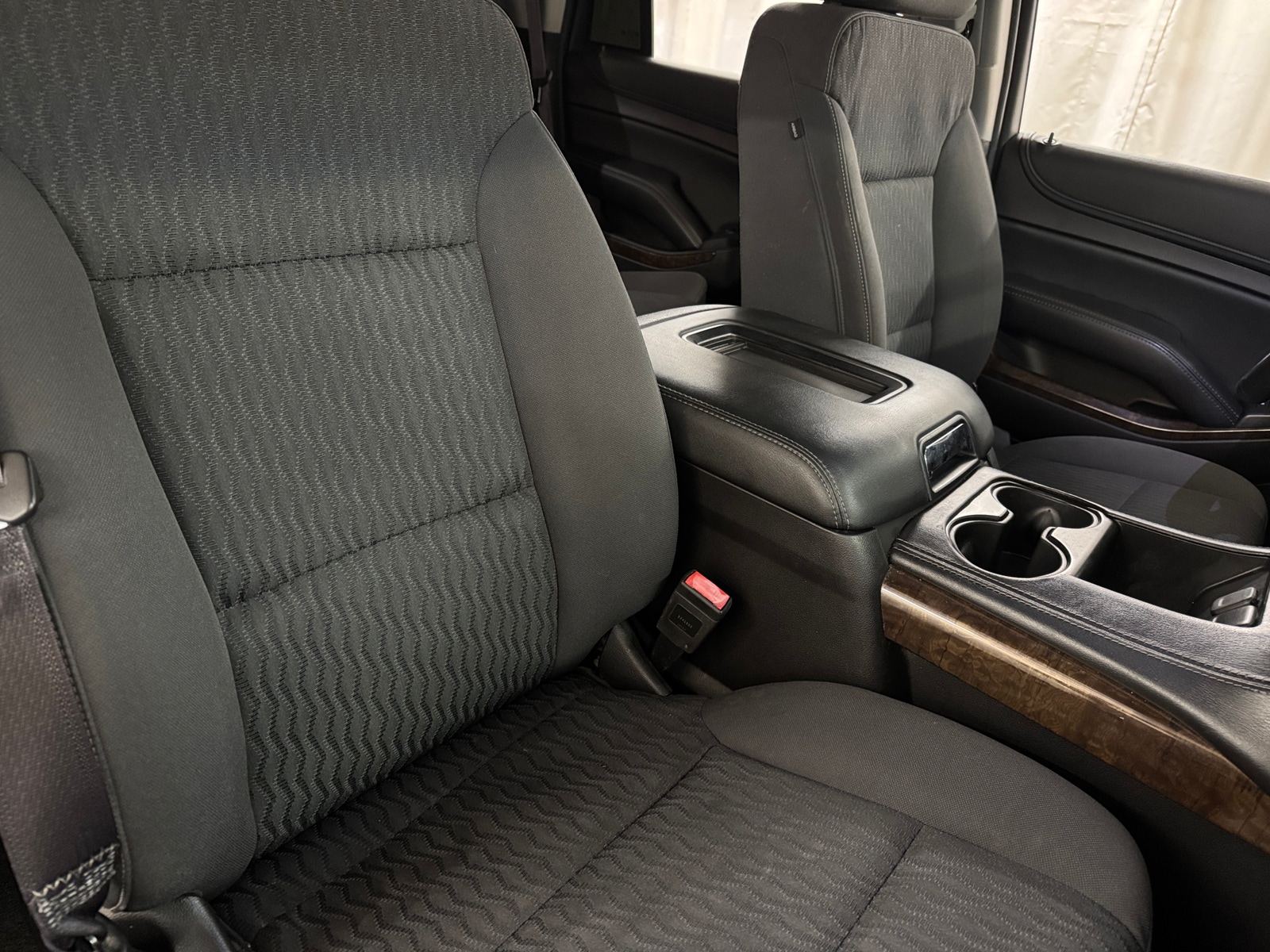 Thumbnail: 2016 Chevrolet Tahoe - 2