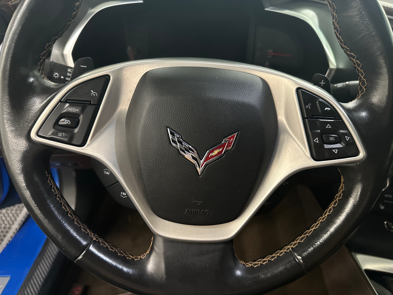 Thumbnail: 2014 Chevrolet Corvette - 3