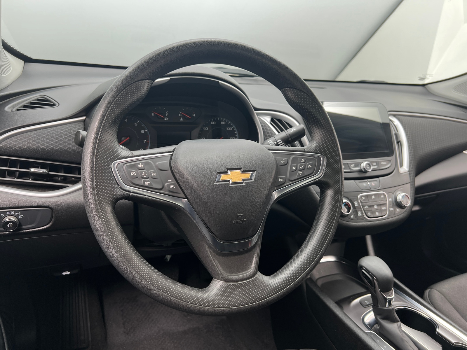 Thumbnail: 2024 Chevrolet Malibu - 5