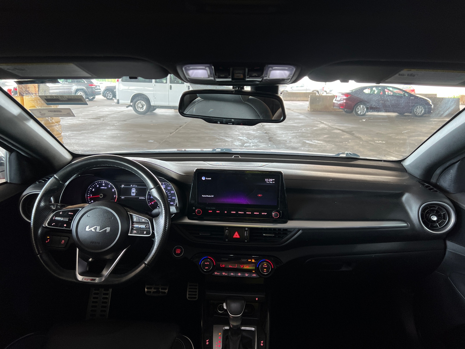 Thumbnail: 2022 Kia Forte - 2