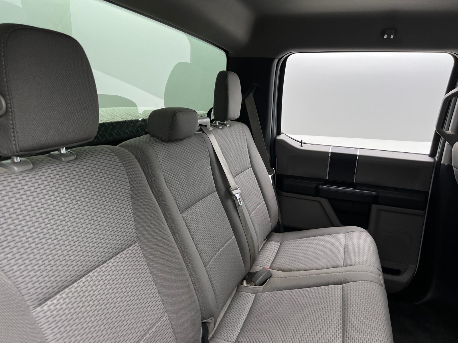 Thumbnail: 2017 Ford Econoline - 6