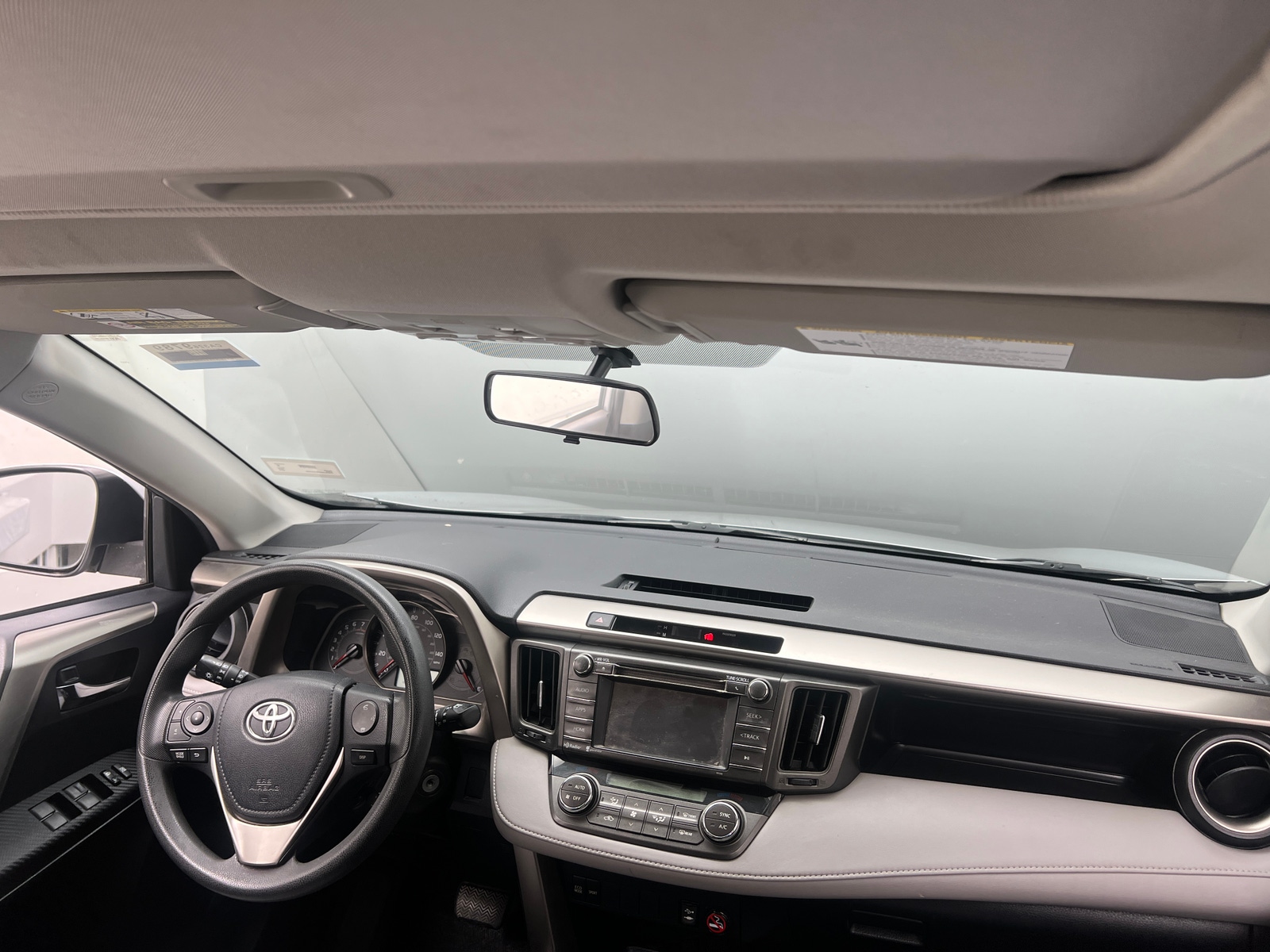 Thumbnail: 2014 Toyota RAV4 - 3