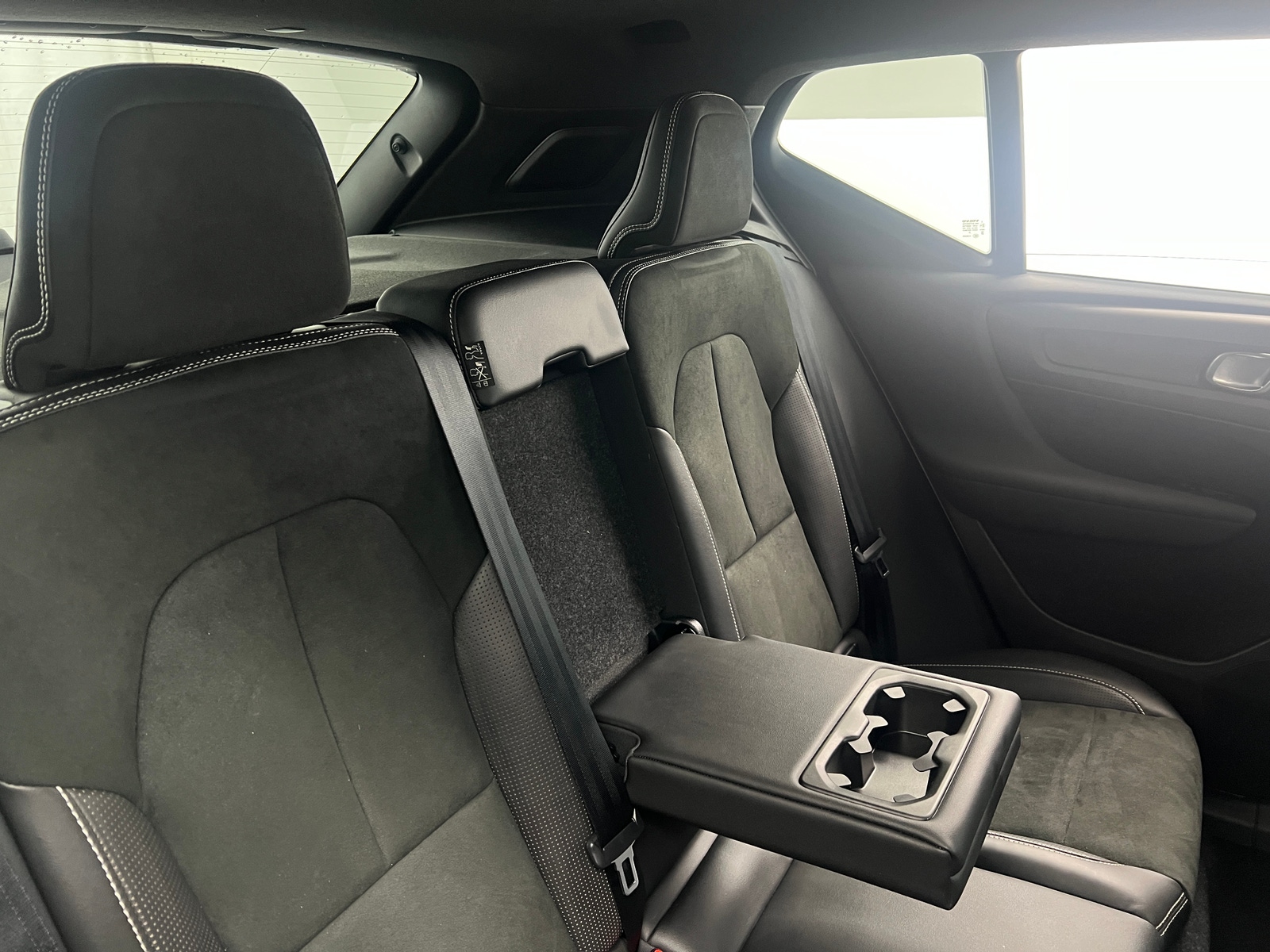 Thumbnail: 2020 Volvo XC40 - 5