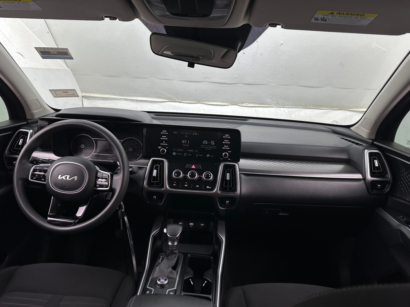 Thumbnail: 2023 Kia Sorento - 3