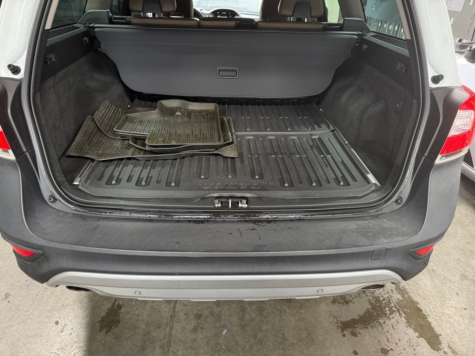 Thumbnail: 2015 Volvo XC70 - 6