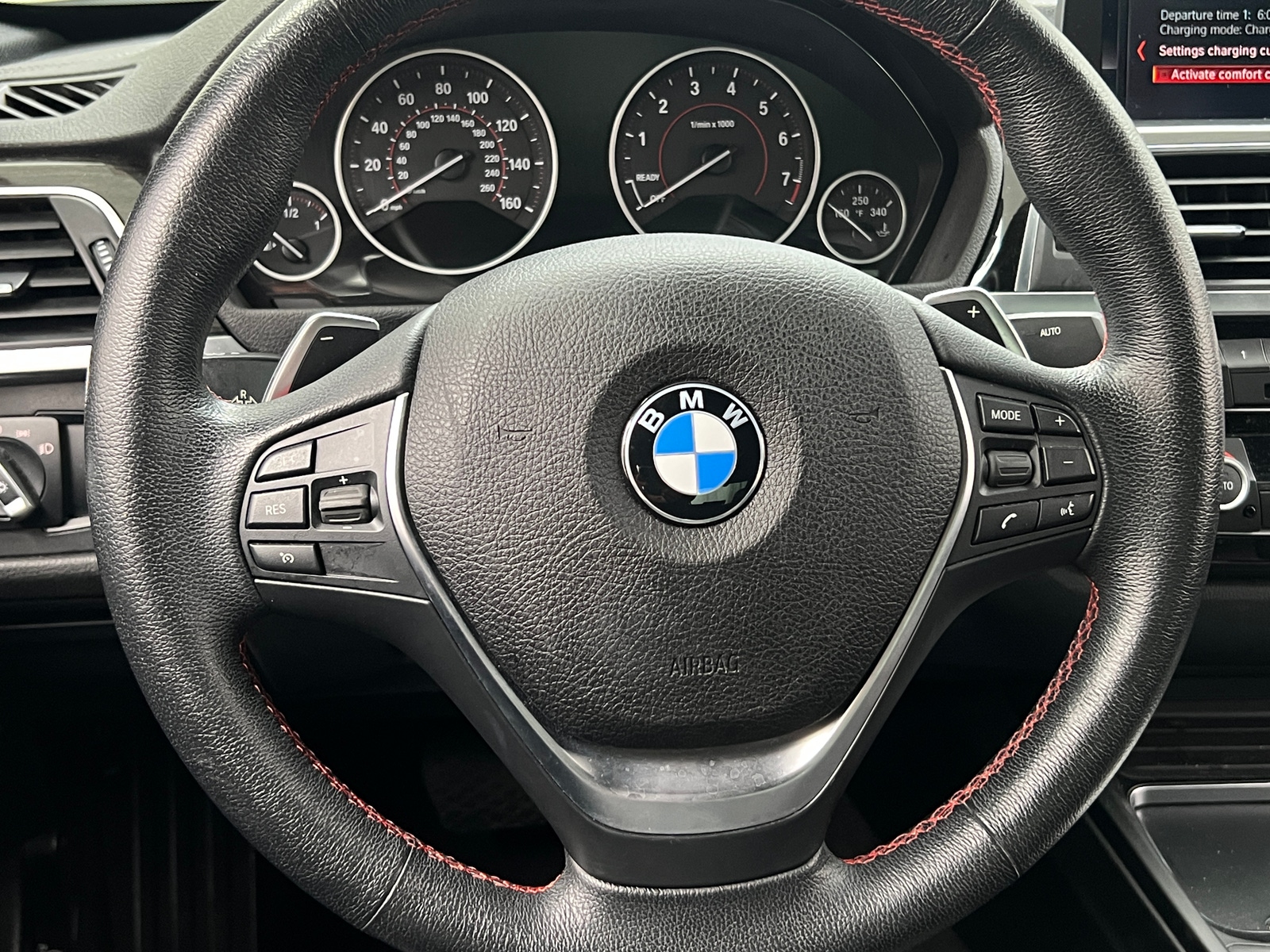 Thumbnail: 2018 BMW 3 Series - 4
