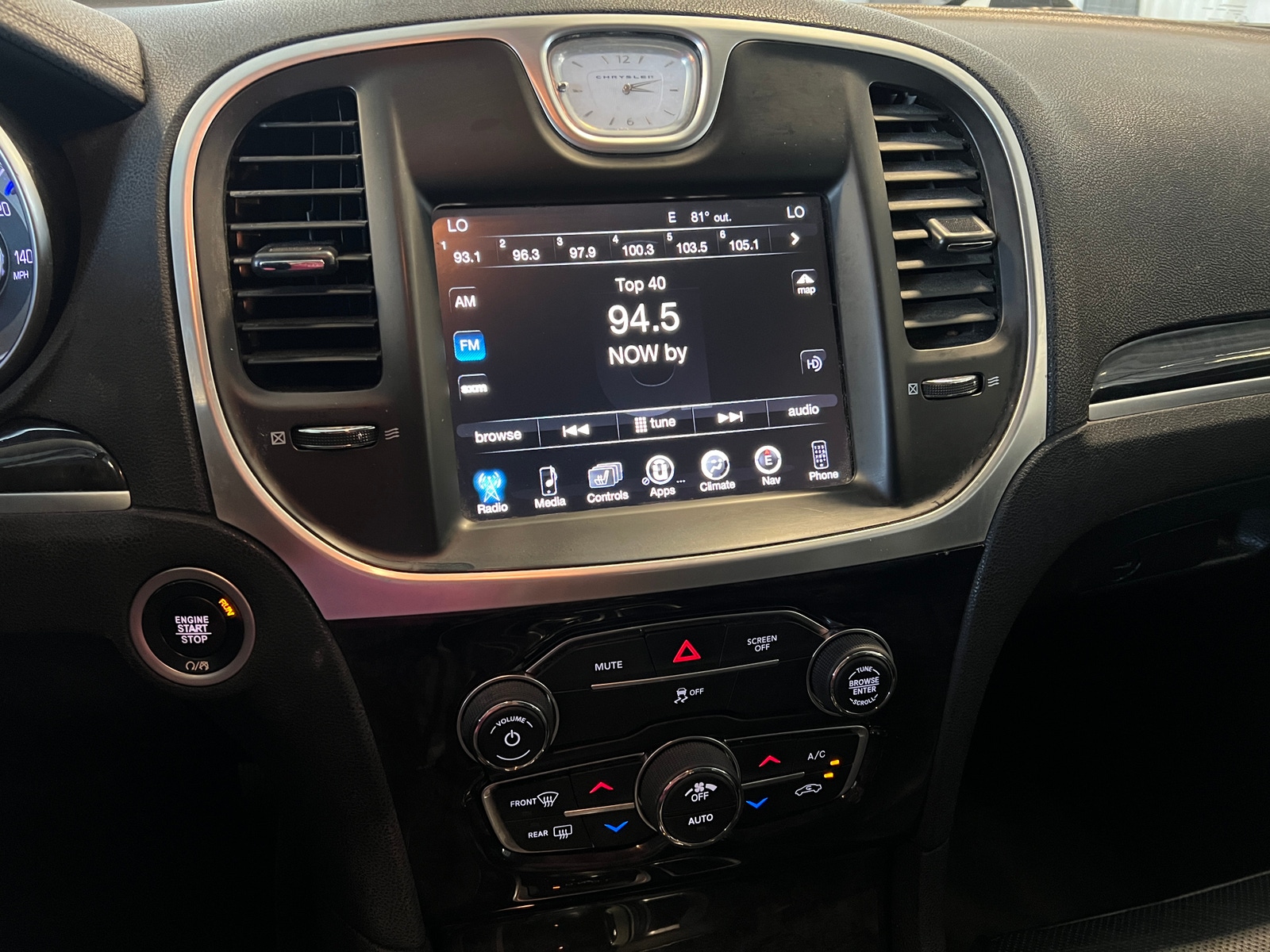 Thumbnail: 2018 Chrysler 300 - 3